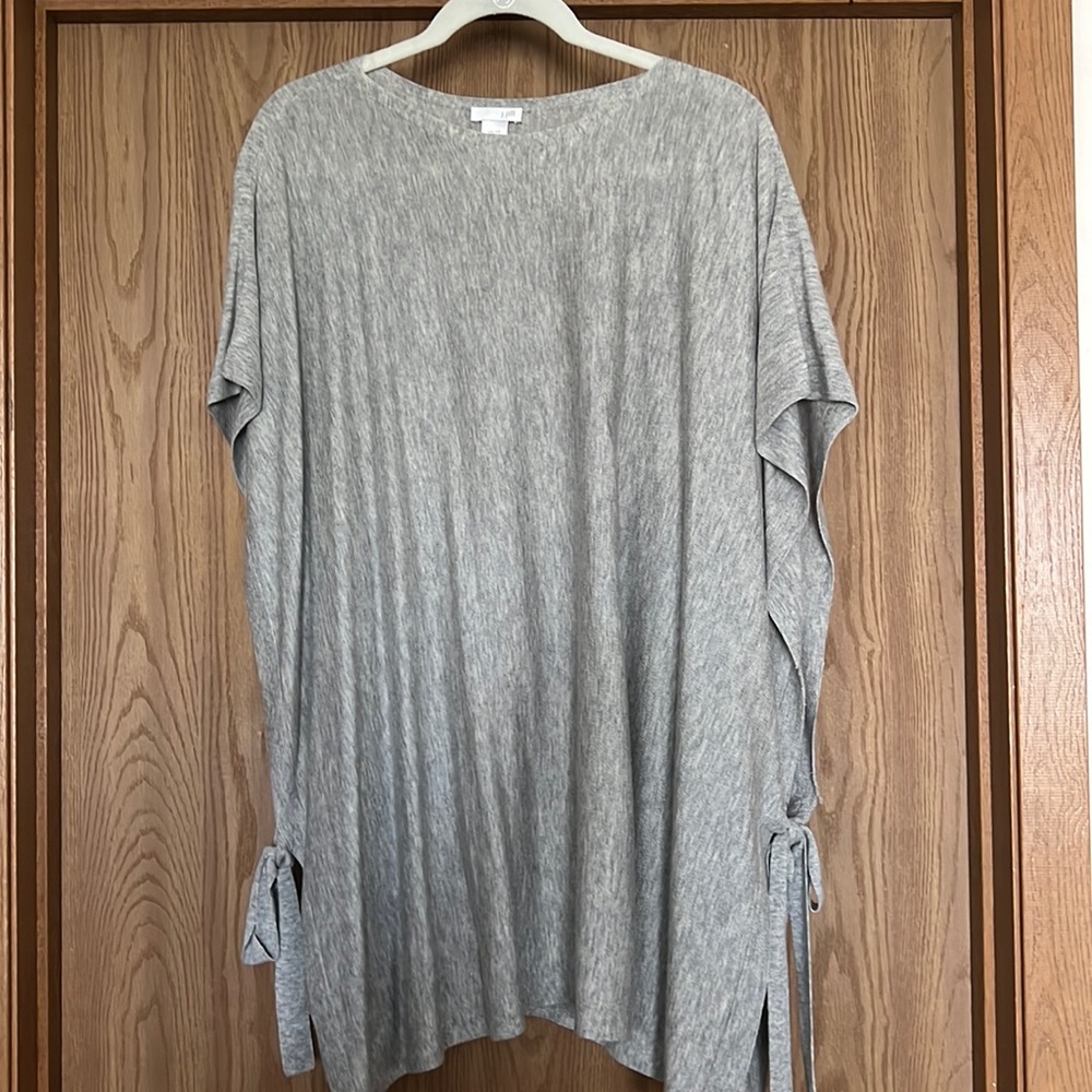 Grey lightweight sweater material cape/poncho